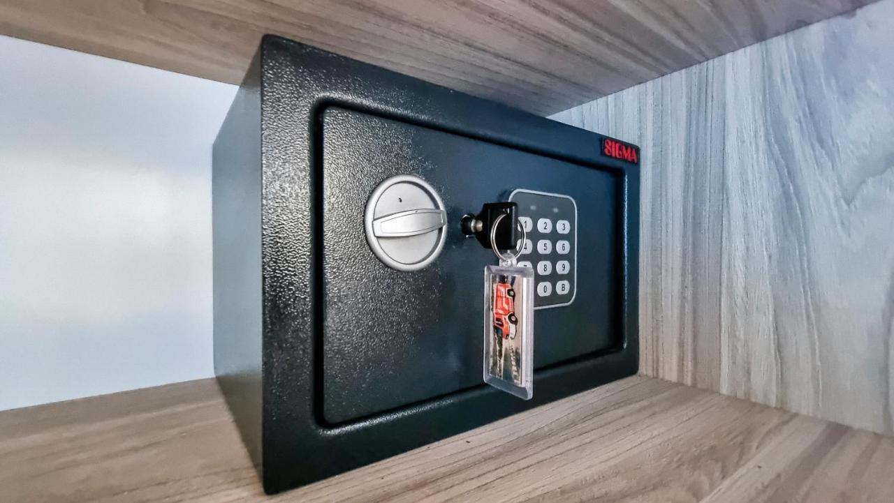 Deluxe Apartment F & M Tucepi Bagian luar foto